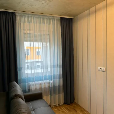 Brankovic Pirot-zapadni Kej 58 Apartment