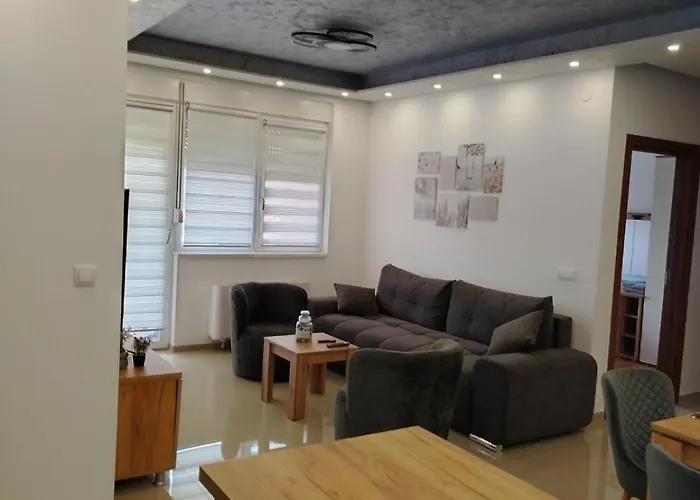 Brankovic Pirot-zapadni Kej 58