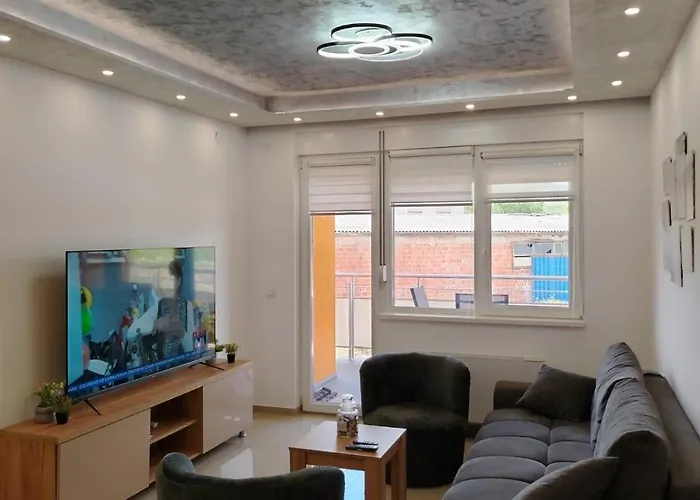 Brankovic Pirot-zapadni Kej 58 Пирот