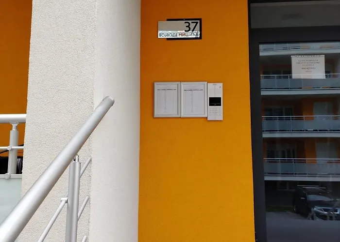 Апартаменты Brankovic Pirot-zapadni Kej 58 Пирот