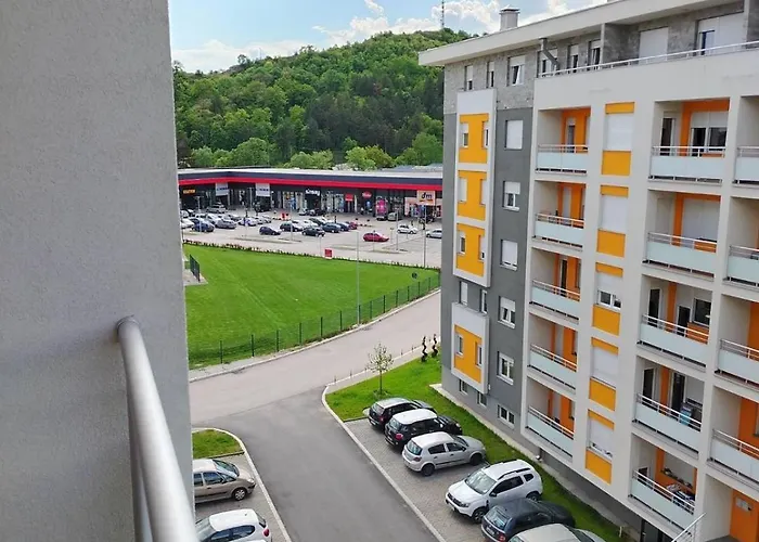 Апартаменты Brankovic Pirot-zapadni Kej 58 Пирот